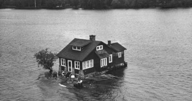 14636745429791 desktop 1406692764 They Call This 1000 Islands. And After Seeing What's On Them, I Want To Move There Immediately.