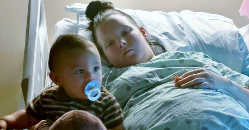 14903722811809 800x420 1484351902 This Mom Made A Superhuman Sacrifice For Her Baby Boy When They Were In Danger