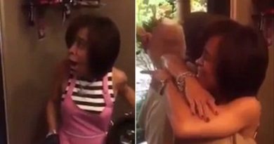 15320168939836 800x420 1475247424 Marine Comes Home Early And Surprises His Mother While She's At Work